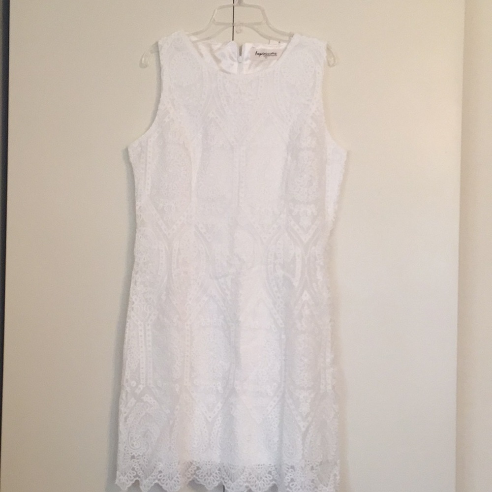 White lace dress